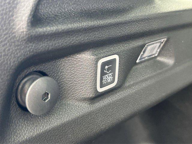 new 2025 Jeep Grand Cherokee L car, priced at $45,957