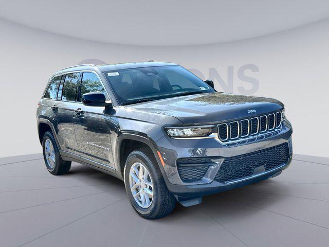 new 2025 Jeep Grand Cherokee car, priced at $37,506