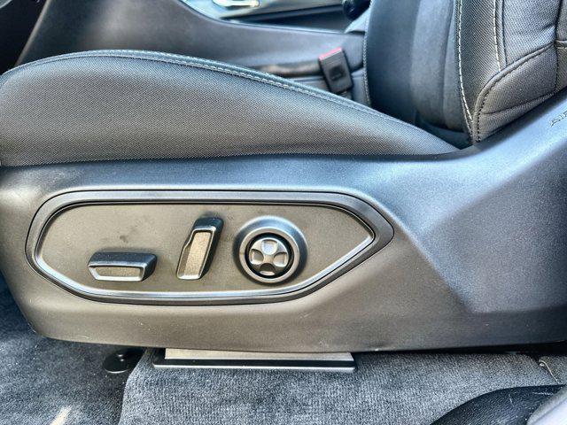 new 2025 Jeep Grand Cherokee car, priced at $37,506