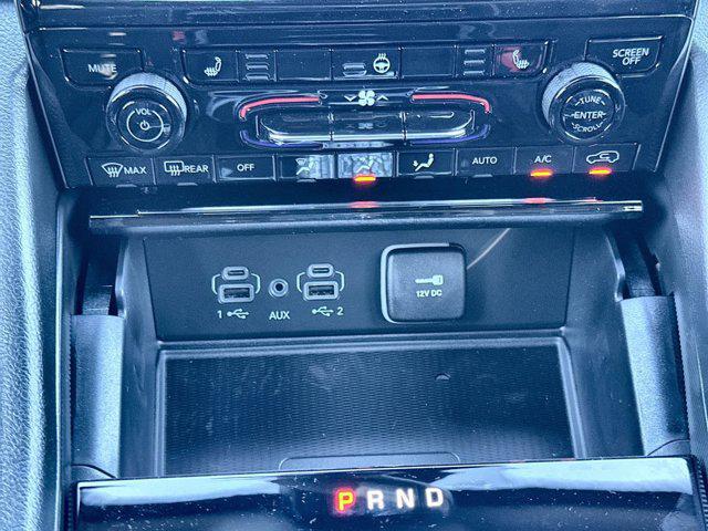 new 2025 Jeep Grand Cherokee car, priced at $37,506