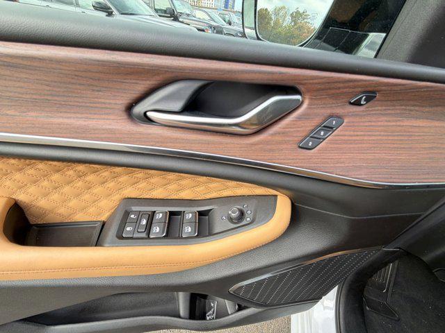 new 2025 Jeep Grand Cherokee car, priced at $53,567