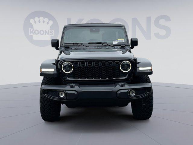 new 2025 Jeep Wrangler car, priced at $48,123