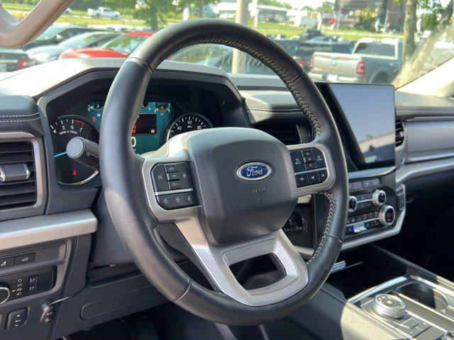 used 2024 Ford Expedition car, priced at $57,000