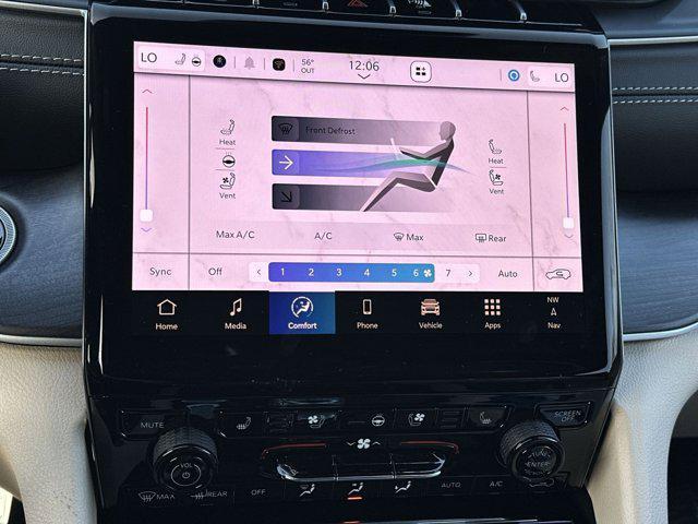 new 2025 Jeep Grand Cherokee car, priced at $43,652