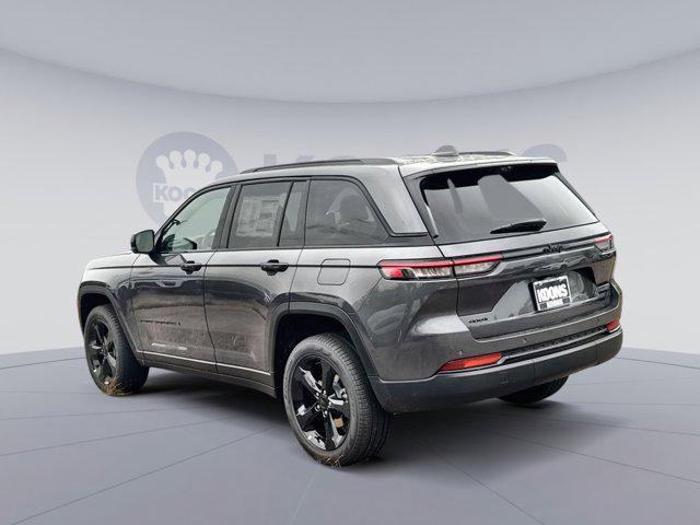 new 2025 Jeep Grand Cherokee car, priced at $45,693