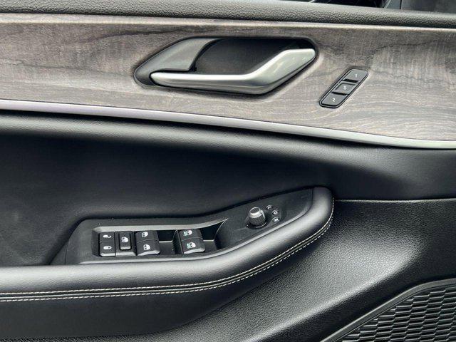 used 2024 Jeep Grand Cherokee car, priced at $43,000