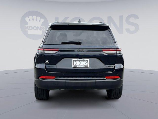 used 2024 Jeep Grand Cherokee car, priced at $43,000