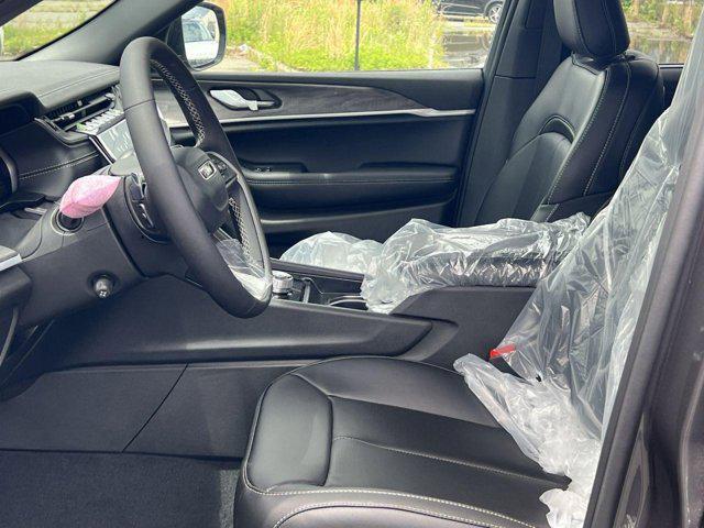 new 2025 Jeep Grand Cherokee car, priced at $44,516