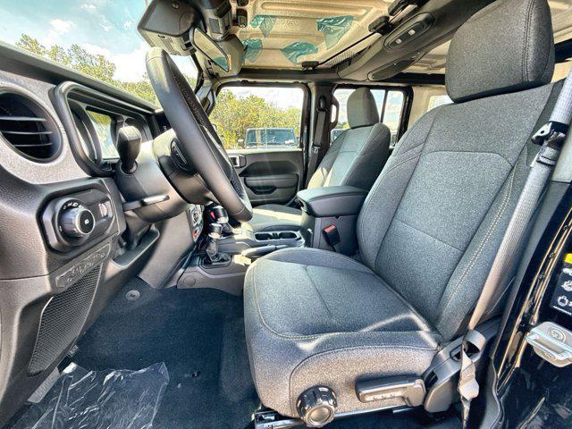 new 2025 Jeep Wrangler car, priced at $46,229