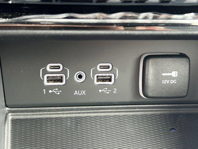 new 2025 Jeep Grand Cherokee car, priced at $45,080