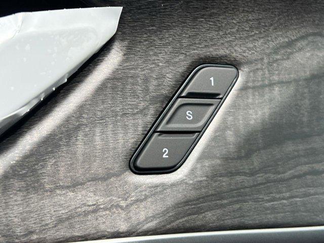 new 2025 Jeep Grand Cherokee car, priced at $45,080