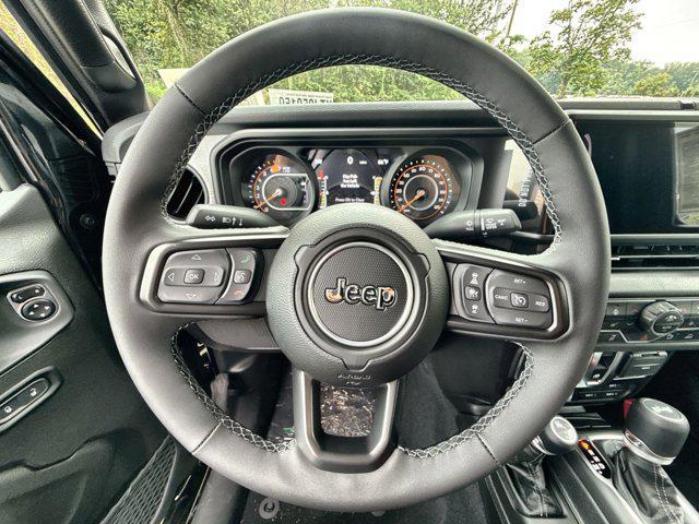 new 2025 Jeep Wrangler car, priced at $36,458