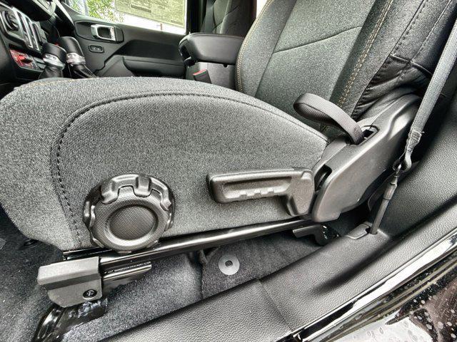 new 2025 Jeep Wrangler car, priced at $36,458