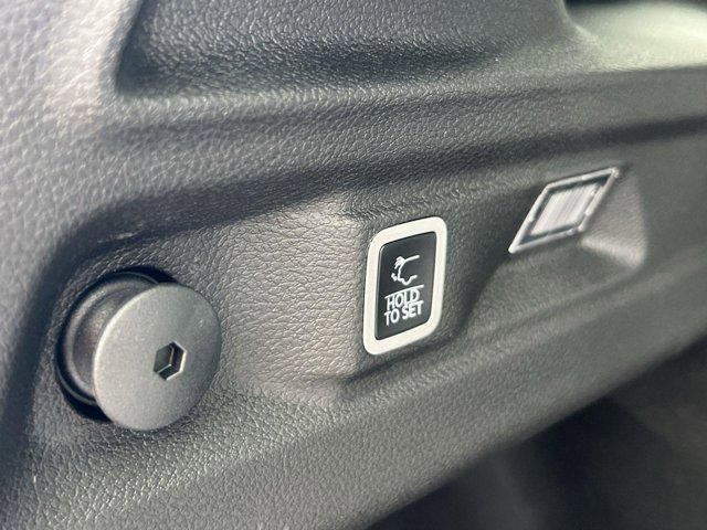 new 2025 Jeep Grand Cherokee L car, priced at $45,957