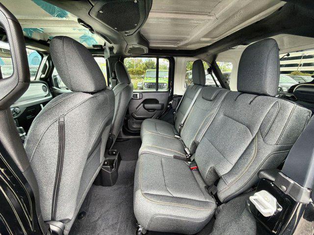 new 2025 Jeep Wrangler car, priced at $46,354