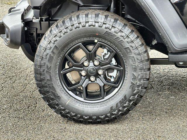 new 2025 Jeep Wrangler car, priced at $46,354