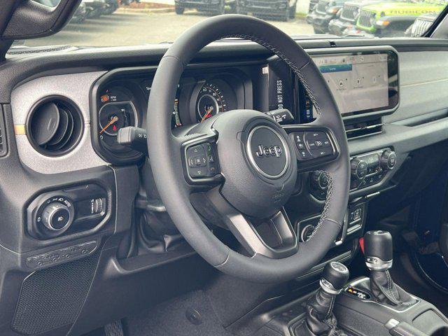 new 2025 Jeep Wrangler car, priced at $45,033