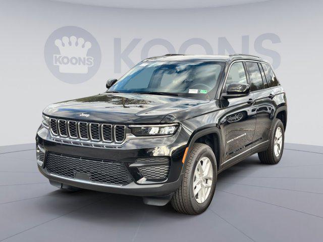 new 2025 Jeep Grand Cherokee car, priced at $37,507