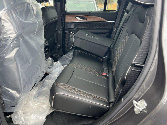 new 2025 Jeep Grand Cherokee car, priced at $59,136