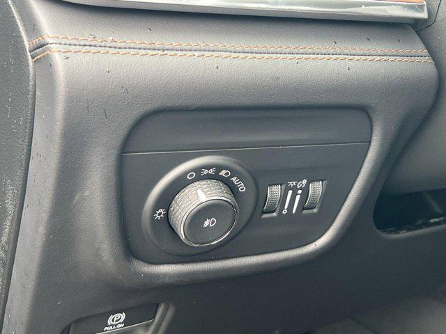 new 2025 Jeep Grand Cherokee car, priced at $59,136