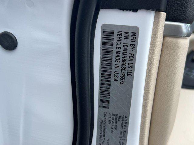 new 2025 Jeep Grand Cherokee car, priced at $41,527