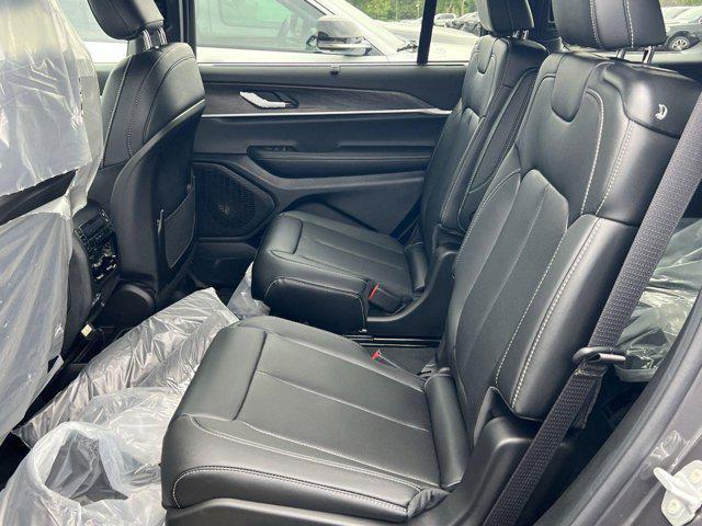 new 2025 Jeep Grand Cherokee L car, priced at $45,957