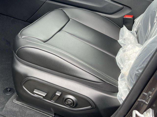 new 2025 Jeep Grand Cherokee L car, priced at $45,957
