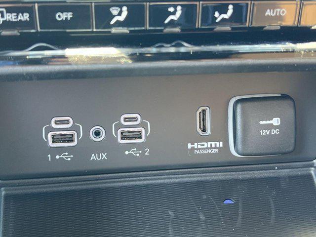 new 2025 Jeep Grand Cherokee car, priced at $59,136