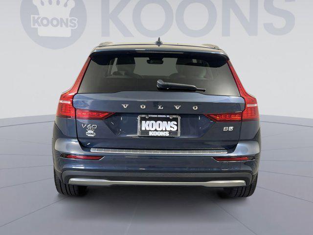 used 2024 Volvo V60 Cross Country car, priced at $43,000