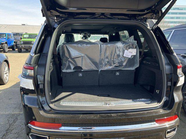 new 2025 Jeep Grand Cherokee L car, priced at $57,771
