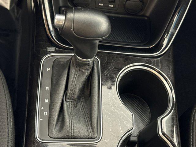 used 2014 Kia Sorento car, priced at $8,500
