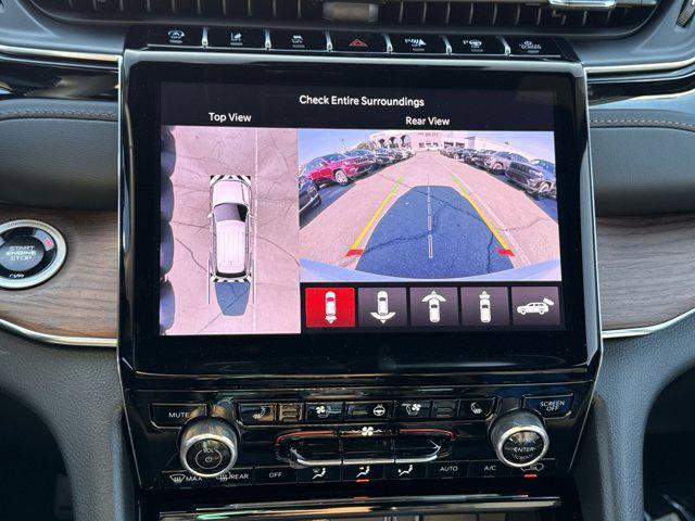 new 2025 Jeep Grand Cherokee car, priced at $60,058