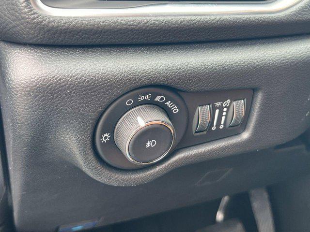 new 2025 Chrysler Pacifica car, priced at $50,180