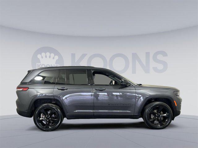 used 2022 Jeep Grand Cherokee car, priced at $31,000