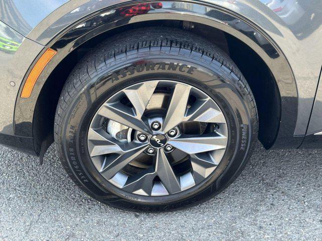 used 2023 Kia Sportage Hybrid car, priced at $28,000