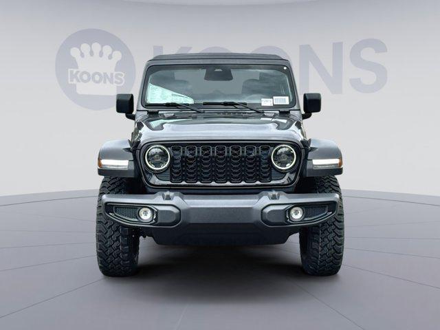 new 2025 Jeep Wrangler car, priced at $38,458
