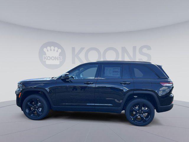 new 2025 Jeep Grand Cherokee car, priced at $38,182