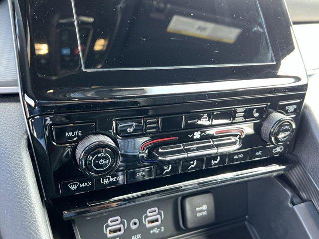 new 2025 Jeep Grand Cherokee car, priced at $38,182