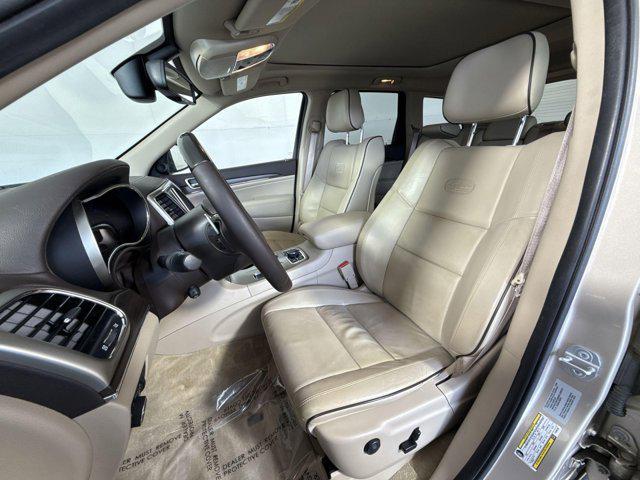 used 2015 Jeep Grand Cherokee car, priced at $18,000