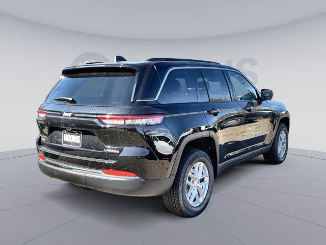 new 2025 Jeep Grand Cherokee car, priced at $37,507