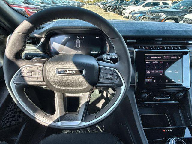 new 2025 Jeep Grand Cherokee car, priced at $37,507