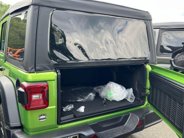 new 2025 Jeep Wrangler car, priced at $41,193