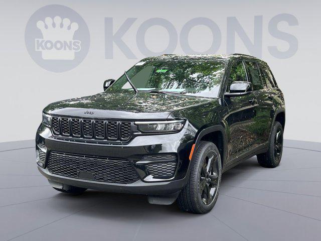 new 2025 Jeep Grand Cherokee car, priced at $38,182