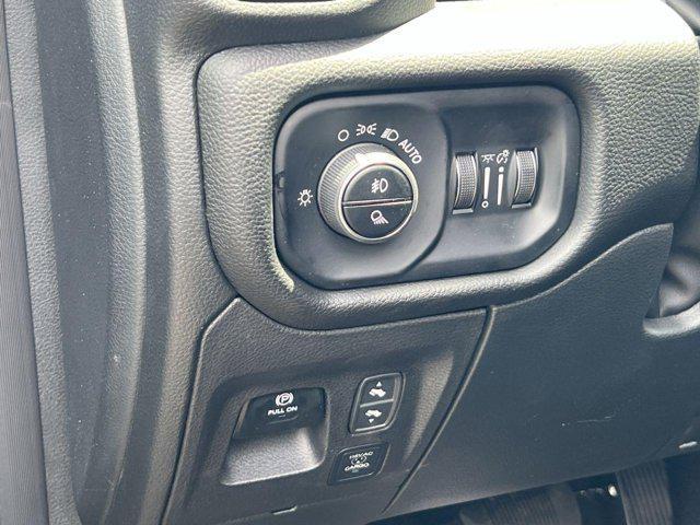 new 2025 Ram 1500 car, priced at $70,984