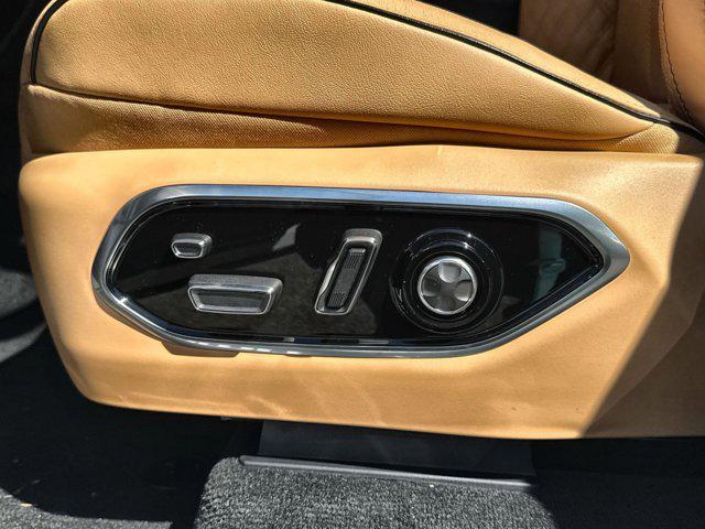 new 2025 Jeep Grand Cherokee car, priced at $53,567