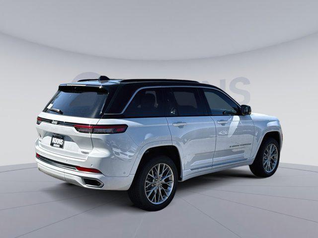 new 2025 Jeep Grand Cherokee car, priced at $53,567