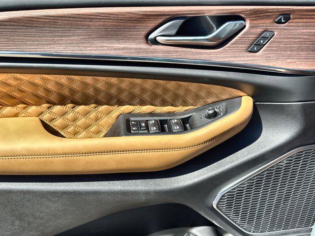 new 2025 Jeep Grand Cherokee car, priced at $53,567