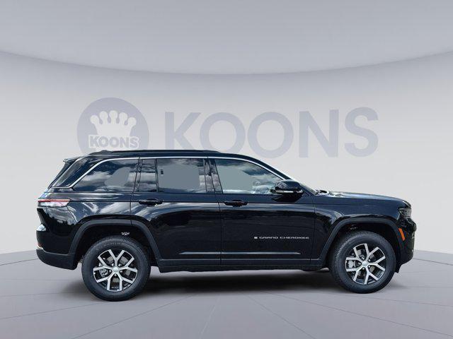 new 2025 Jeep Grand Cherokee car, priced at $43,227