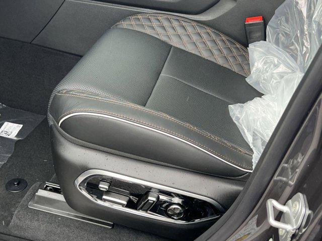 new 2025 Jeep Grand Cherokee L car, priced at $60,949