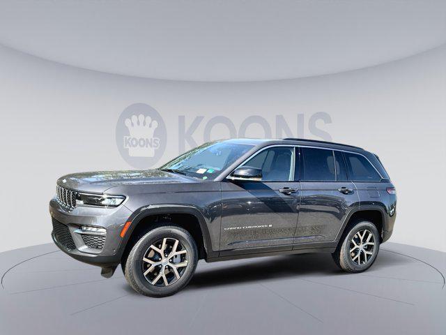 new 2025 Jeep Grand Cherokee car, priced at $43,652